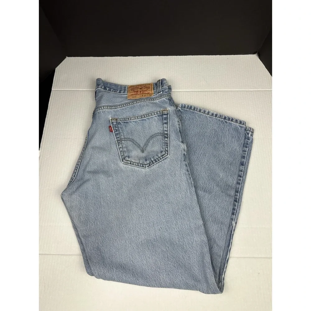 Vintage Levis 505 Jeans Mens 36x30 Regular Fit Faded Medium Wash Blue Denim Y2K
